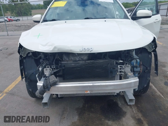 2018 Jeep Compass Altitude with VIN 3C4NJDBB4JT232968, listed as a IAAI auction lot 42388364 with 89,942 mi miles and . Bid and sale history available at DreamBid. Image 6.