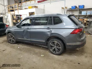 2018 Volkswagen Tiguan SEL with VIN 3VV2B7AX5JM102255, listed as a Copart auction lot 51699695 with 103,478 mi miles and Salvage Title. Bid and sale history available at carsss.com. Image 2.