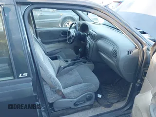 2003 Chevrolet TrailBlazer LS with VIN 1GNDS13S832390456, listed as a IAAI auction lot 42039824 with 1 mi miles. Bid and sale history available at carsss.com. Image 5.