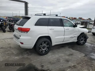 2015 Jeep Grand Cherokee Overland with VIN 1C4RJECG7FC872175, listed as a Copart auction lot 50653205 with 117,433 mi miles and Salvage title. Bid and sale history available at DreamBid. Image 3.