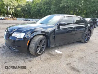 2016 Chrysler 300 C z VIN 2C3CCAEG0GH343501, wystawiony jako Copart lot #65761574 z przebiegiem 144 279 mil mil oraz Szkoda całkowita • Salvage title. Historia ofert i sprzedaży dostępna na DreamBid. Obrazek 1.