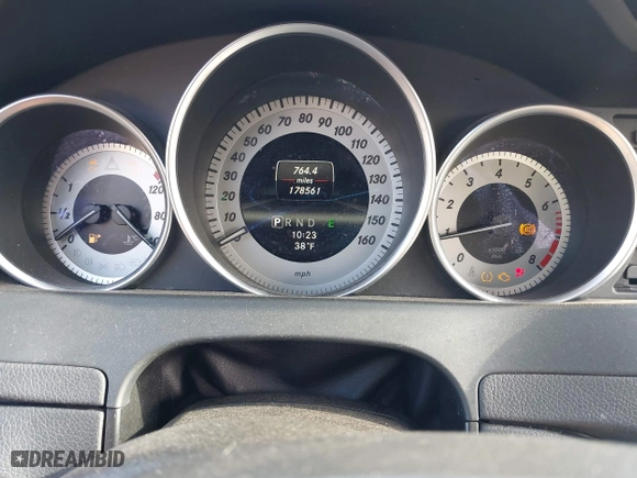 2013 Mercedes-Benz C-Class C 250 with VIN WDDGJ4HB2DG074824, listed as a IAAI auction lot 41095296 with 178,561 mi miles. Bid and sale history available at carsss.com. Image 7.