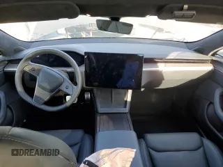 2023 Tesla Model S с VIN 5YJSA1E55PF522232, выставлен на аукционе Copart как лот 47735815 с пробегом Не указан миль и Списание • Salvage title. История ставок и продаж доступна на DreamBid. Изображение 8.