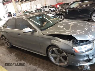 2013 Audi S4 Premium Plus with VIN WAUDGAFL6DA181266, listed as a IAAI auction lot 40836880 with 119,249 mi miles. Bid and sale history available at carsss.com. Image 14.
