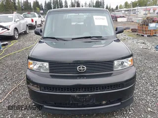 2005 Scion xB z VIN JTLKT324954021760, wystawiony jako IAAI lot #42125087 z przebiegiem 414 129 mil mil oraz . Historia ofert i sprzedaży dostępna na DreamBid. Obrazek 13.