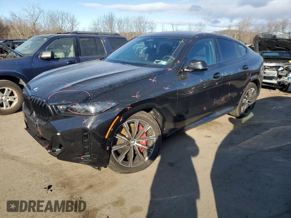 2025 BMW X6 xDrive40i with VIN 5UX33EX04S9Y40724, listed as a Copart auction lot 88339845 with 608 mi miles and Non Repairable. Bid and sale history available at carsss.com. Image 1.