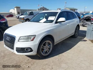 2014 Audi Q5 Premium Plus with VIN WA1LFAFP7EA036480, listed as a IAAI auction lot 41684333 with 185,914 mi miles. Bid and sale history available at carsss.com. Image 17.