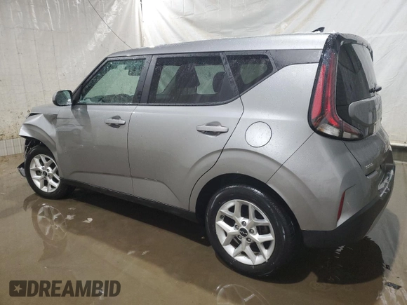 2023 Kia Soul LX with VIN KNDJ23AU5P7885153, listed as a Copart auction lot 87164464 with 23,598 mi miles and Clean Title. Bid and sale history available at carsss.com. Image 2.