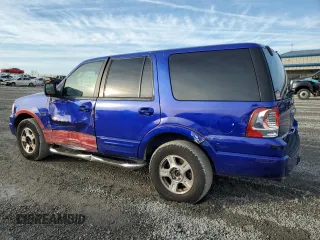 2006 Ford Expedition Eddie Bauer with VIN 1FMPU175X6LA07082, listed as a Copart auction lot 84113334 with 132,460 mi miles and Salvage Title. Bid and sale history available at carsss.com. Image 2.
