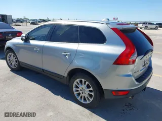 2010 Volvo XC60 3.0T with VIN YV4992DZ6A2067349, listed as a IAAI auction lot 42013873 with 311,554 mi miles. Bid and sale history available at carsss.com. Image 3.
