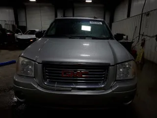 2007 GMC Envoy SLT with VIN 1GKDT13S572310014, listed as a Copart auction lot 44322845 with 152,489 mi miles and Salvage Title. Bid and sale history available at carsss.com. Image 5.