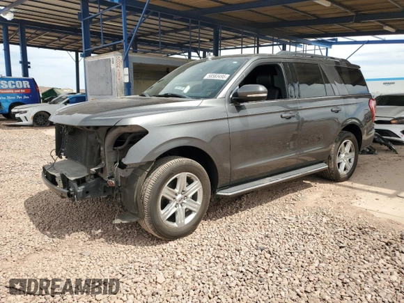 2018 Ford Expedition XLT with VIN 1FMJU1HT8JEA13947, listed as a Copart auction lot 58583495 with 98,706 mi miles and Salvage title. Bid and sale history available at DreamBid. Image 1.