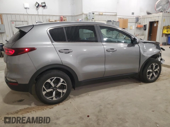 2022 Kia Sportage LX with VIN KNDPMCACXN7989162, listed as a Copart auction lot 51264965 with 20,239 mi miles and Salvage Title. Bid and sale history available at DreamBid. Image 3.