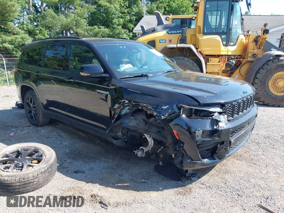2024 Jeep Grand Cherokee Altitude X with VIN 1C4RJKAGXR8591271, listed as a IAAI auction lot 42654801 with 11,739 mi miles and . Bid and sale history available at DreamBid. Image 1.