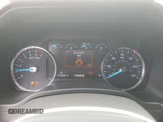 2018 Ford Expedition XLT z VIN 1FMJU1HT0JEA63693, wystawiony jako Copart lot #45327895 z przebiegiem 111 548 mil mil oraz Szkoda całkowita • Salvage title. Historia ofert i sprzedaży dostępna na DreamBid. Obrazek 9.