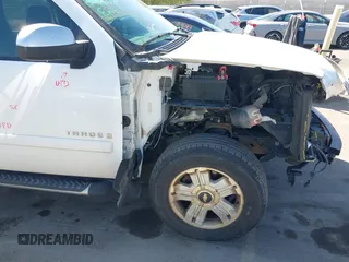 2007 Chevrolet Tahoe LT с VIN 1GNFK13097R362783, выставлен на аукционе IAAI как лот 42078939 с пробегом 179 446 миль миль и . История ставок и продаж доступна на DreamBid. Изображение 14.