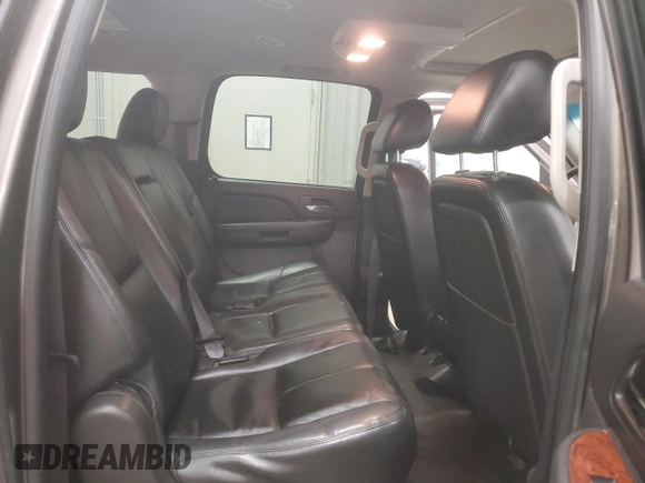 2013 Chevrolet Suburban LT with VIN 1GNSKJE72DR236026, listed as a Copart auction lot 86153104 with 222,417 mi miles and Salvage title. Bid and sale history available at DreamBid. Image 11.