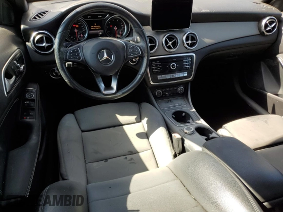 2019 Mercedes-Benz GLA 250 z VIN WDCTG4EB5KJ550733, wystawiony jako Copart lot #52731025 z przebiegiem 34 058 mil mil oraz Szkoda całkowita • Salvage title. Historia ofert i sprzedaży dostępna na DreamBid. Obrazek 8.
