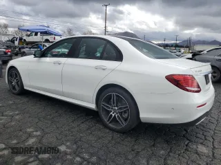 2019 Mercedes-Benz E 450 with VIN WDDZF6JB9KA499389, listed as a Copart auction lot 43795705 with 88,619 mi miles and Clean Title. Bid and sale history available at DreamBid. Image 2.