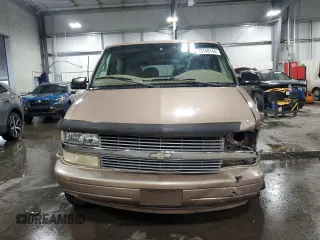 2002 Chevrolet Astro with VIN 1GNDM19XX2B149977, listed as a Copart auction lot 73148144 with 147,742 mi miles and Salvage Title. Bid and sale history available at carsss.com. Image 5.