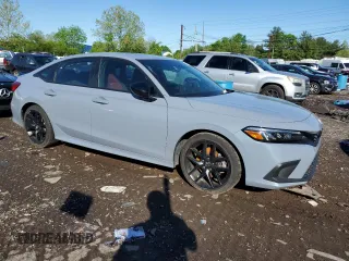 2024 Honda Civic Si z VIN 2HGFE1E52RH473110, wystawiony jako Copart lot #55385125 z przebiegiem Nie podano mil oraz Szkody całkowita. Historia ofert i sprzedaży dostępna na DreamBid. Obrazek 4.