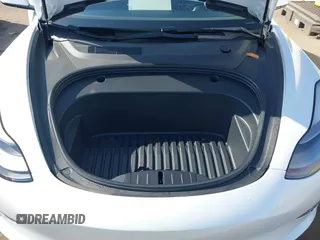 2021 Tesla Model 3 Long Range z VIN 5YJ3E1EB9MF006966, wystawiony jako IAAI lot #41976745 z przebiegiem 37 651 mil mil oraz . Historia ofert i sprzedaży dostępna na DreamBid. Obrazek 10.