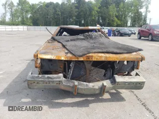 1985 Cadillac Seville z VIN 1G6KS6988FE825863, wystawiony jako Copart lot #52723115 z przebiegiem Nie podano mil oraz Szkoda całkowita • Salvage title. Historia ofert i sprzedaży dostępna na DreamBid. Obrazek 5.