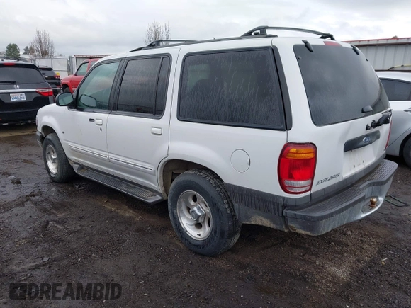 1999 Ford Explorer XLT с VIN 1FMDU35P8XZB68807, выставлен на аукционе IAAI как лот 41939409 с пробегом 169 657 миль миль и . История ставок и продаж доступна на DreamBid. Изображение 3.