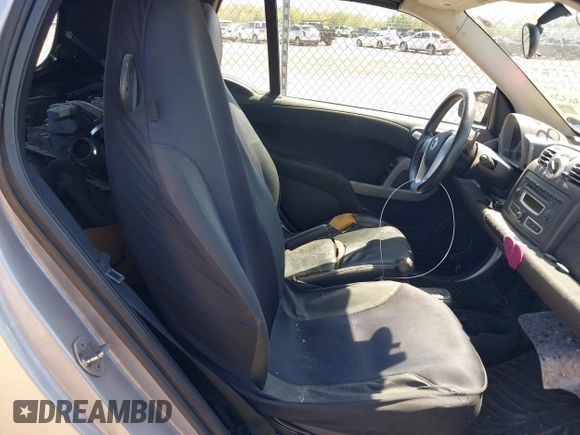 2009 Smart fortwo Passion with VIN WMEEK31XX9K292529, listed as a IAAI auction lot 41836326 with 75,750 mi miles and . Bid and sale history available at DreamBid. Image 8.