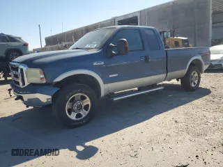 2006 Ford F-250 XL z VIN 1FTSX21P26EB66849, wystawiony jako Copart lot #47674665 z przebiegiem 135 771 mil mil oraz Szkoda całkowita • Salvage title. Historia ofert i sprzedaży dostępna na DreamBid. Obrazek 1.