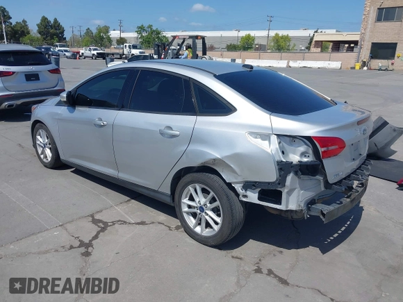 2016 Ford Focus SE with VIN 1FADP3F27GL322186, listed as a IAAI auction lot 42062320 with 131,007 mi miles and . Bid and sale history available at carsss.com. Image 3.