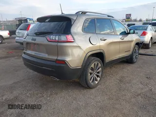 2021 Jeep Cherokee Latitude Lux with VIN 1C4PJMMX6MD182960, listed as a IAAI auction lot 41236861 with 49,679 mi miles and . Bid and sale history available at carsss.com. Image 4.