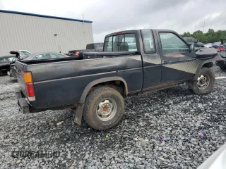1988 Nissan Hardbody E z VIN 1N6ND16Y4JC384522, wystawiony jako Copart lot #64570204 z przebiegiem 10 784 mil mil oraz Szkody całkowita. Historia ofert i sprzedaży dostępna na DreamBid. Obrazek 3.