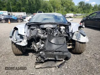 2017 Chevrolet Corvette 3LT with VIN 1G1YF2D73H5110715, listed as a Copart auction lot 79644404 with 15,672 mi miles and Salvage Title. Bid and sale history available at carsss.com. Image 5.