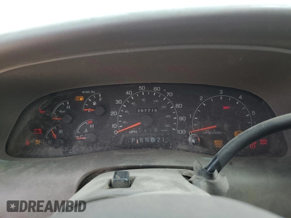 2000 Ford Excursion Limited с VIN 1FMNU43S3YEE17718, выставлен на аукционе Copart как лот 56458175 с пробегом 207 715 миль миль и Списание • Salvage title. История ставок и продаж доступна на DreamBid. Изображение 9.