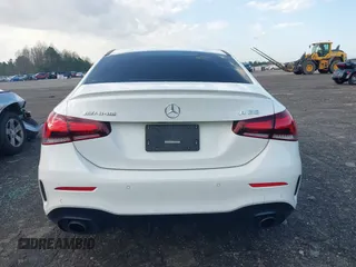 2021 Mercedes-Benz A 35 AMG z VIN W1K3G5BB6MJ307912, wystawiony jako IAAI lot #41804931 z przebiegiem 78 532 mil mil oraz . Historia ofert i sprzedaży dostępna na DreamBid. Obrazek 16.