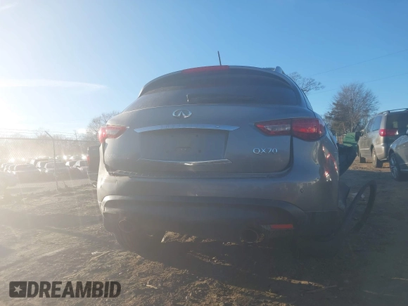 2015 Infiniti QX70 with VIN JN8CS1MWXFM480470, listed as a IAAI auction lot 41321666 with Not Provided miles and . Bid and sale history available at DreamBid. Image 15.