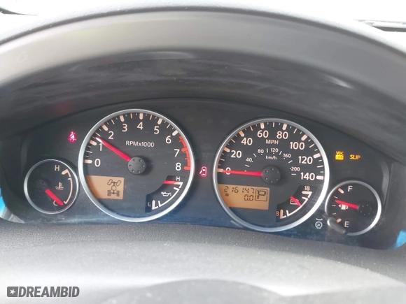 2005 Nissan Pathfinder LE with VIN 5N1AR18WX5C767882, listed as a IAAI auction lot 41867115 with 216,147 mi miles. Bid and sale history available at carsss.com. Image 7.