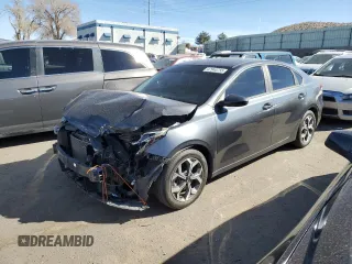 2020 Kia Forte LXS with VIN 3KPF24AD6LE208196, listed as a Copart auction lot 47940755 with 77,828 mi miles and Salvage Title. Bid and sale history available at carsss.com. Image 1.