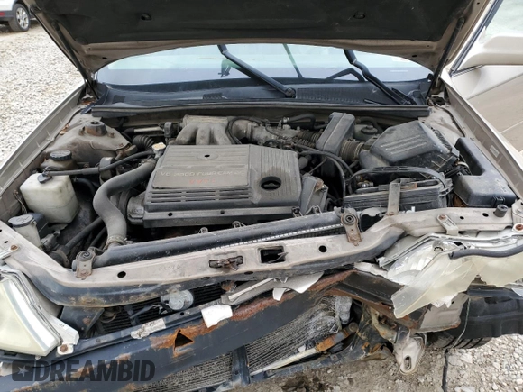 2000 Toyota Avalon XL with VIN 4T1BF28B8YU084223, listed as a Copart auction lot 47841965 with 331,346 mi miles and Salvage title. Bid and sale history available at DreamBid. Image 11.