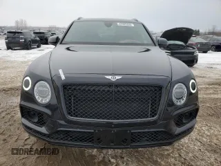 2018 Bentley Bentayga Signature z VIN SJAAC2ZV3JC019181, wystawiony jako Copart lot #42995265 z przebiegiem 82 747 mil mil oraz Czysty tytuł • Clean title. Historia ofert i sprzedaży dostępna na DreamBid. Obrazek 5.