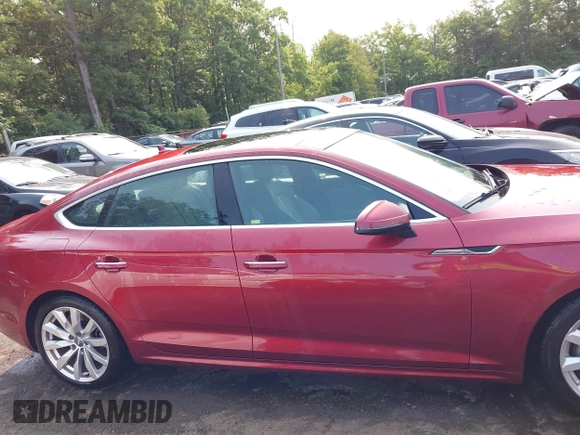 2018 Audi A5 Sportback Prestige с VIN WAUCNCF55JA107556, выставлен на аукционе IAAI как лот 42390733 с пробегом 90 402 миль миль и . История ставок и продаж доступна на DreamBid. Изображение 13.