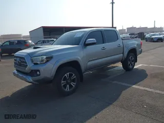 2017 Toyota Tacoma SR5 with VIN 3TMCZ5AN4HM078820, listed as a IAAI auction lot 41529685 with 119,759 mi miles. Bid and sale history available at carsss.com. Image 17.