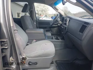 2007 Dodge 1500 Laramie with VIN 1D7HU18227S202264, listed as a IAAI auction lot 41999105 with 141,268 mi miles. Bid and sale history available at carsss.com. Image 5.