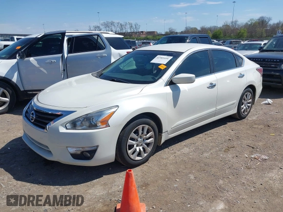 2014 Nissan Altima SV with VIN 1N4AL3AP7EC175558, listed as a IAAI auction lot 41903416 with 214,217 mi miles and . Bid and sale history available at carsss.com. Image 2.