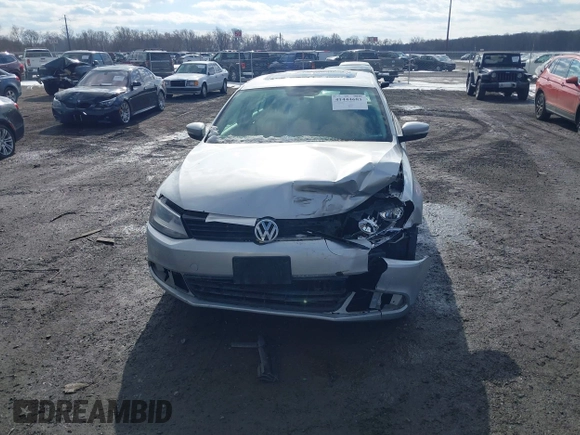 2011 Volkswagen Jetta SE with VIN 3VWDZ7AJ7BM368275, listed as a IAAI auction lot 41444681 with 139,828 mi miles and . Bid and sale history available at DreamBid. Image 12.