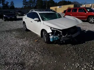 2023 Nissan Altima SL with VIN 1N4BL4EV7PN302500, listed as a Copart auction lot 42050125 with 36,016 mi miles and Salvage Title. Bid and sale history available at DreamBid. Image 14.
