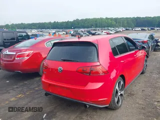 2017 Volkswagen GTI S z VIN 3VW4T7AU1HM076156, wystawiony jako IAAI lot #42216232 z przebiegiem 40 388 mil mil oraz . Historia ofert i sprzedaży dostępna na DreamBid. Obrazek 4.