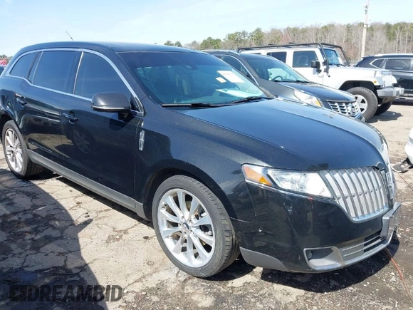 2010 Lincoln MKT EcoBoost with VIN 2LMHJ5AT3ABJ15584, listed as a IAAI auction lot 41743278 with 258,887 mi miles and . Bid and sale history available at DreamBid. Image 1.