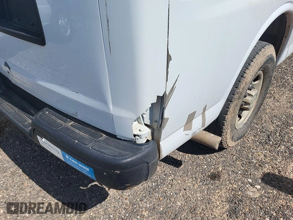 2010 Chevrolet Express Cargo с VIN 1GCZGFBA4A1166707, выставлен на аукционе IAAI как лот 42786291 с пробегом 133 930 миль миль и . История ставок и продаж доступна на DreamBid. Изображение 29.